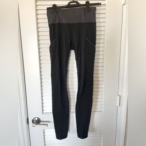 Lululemon Women’s Reversible Leggings | Black Size 4